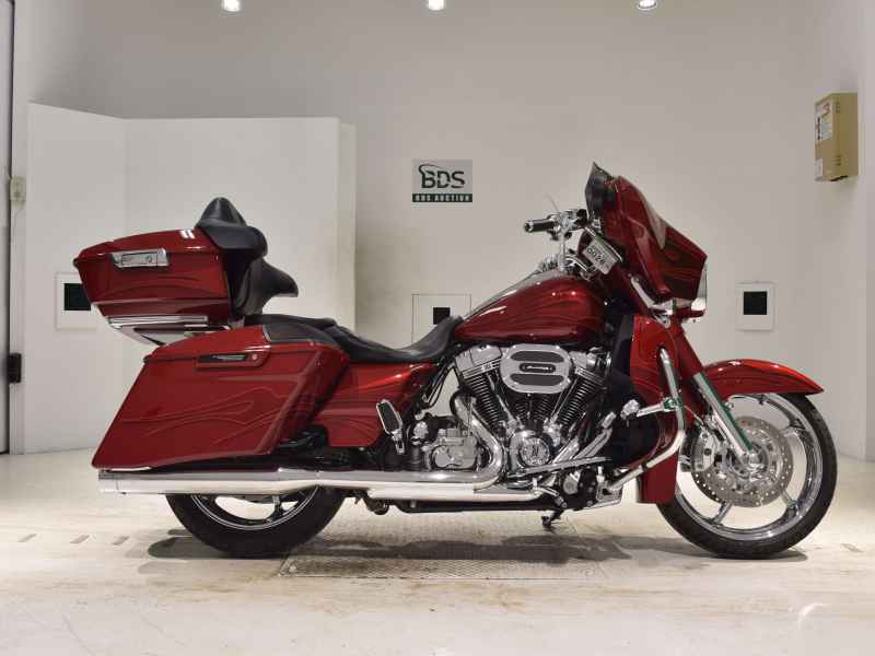 Harley-Davidson FLHXSE1800CVO 2016