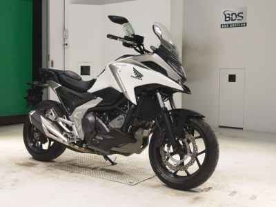 Honda NC750X DCT 2022