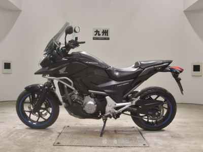 Honda NC700X 2012