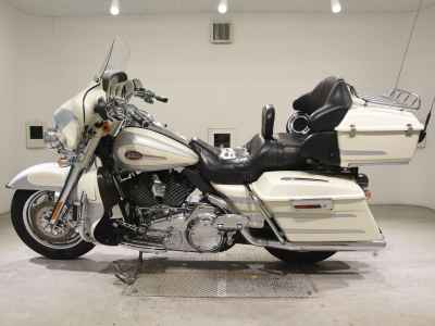 Harley-Davidson FLHTCU1580CVO 2008