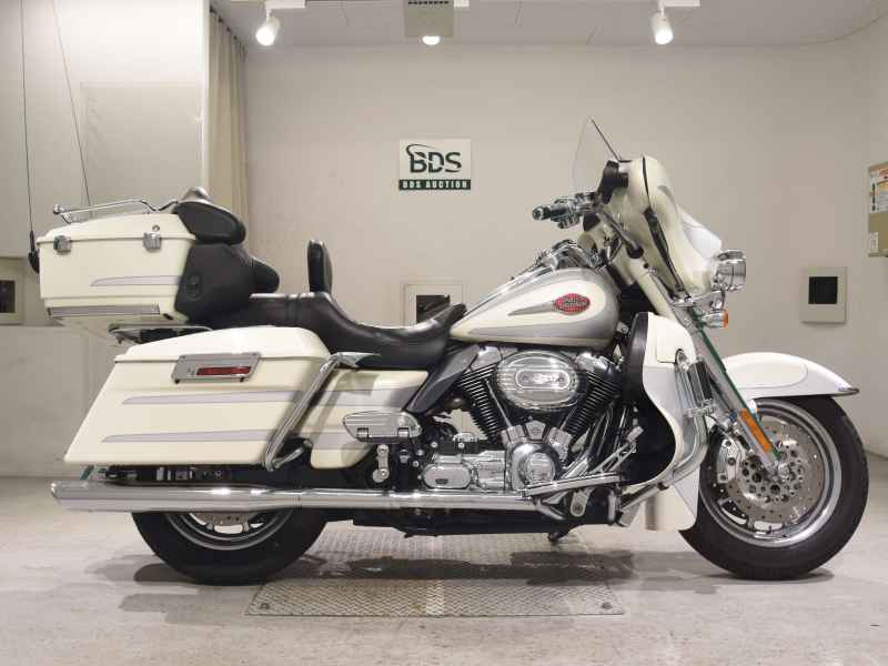 Harley-Davidson FLHTCU1580CVO 2008