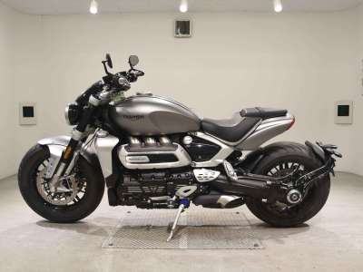 Triumph Rocket 3 R 2023