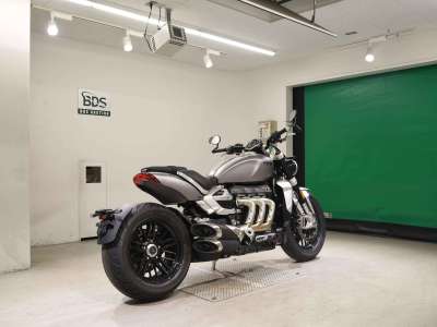 Triumph Rocket 3 R 2023