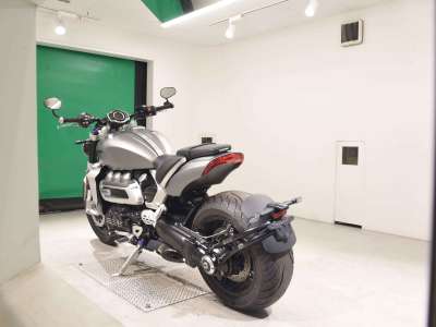 Triumph Rocket 3 R 2023