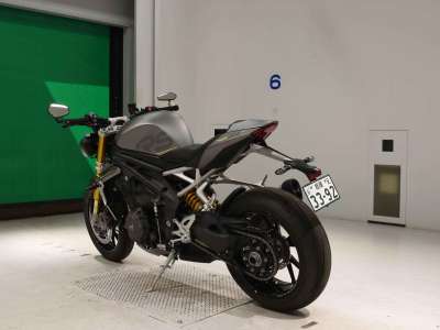 Triumph Speed Triple RS 2023