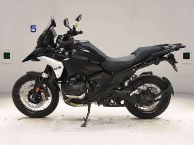 BMW R 1300 GS Triple Black 2024