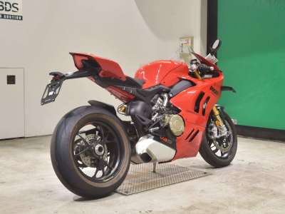 Ducati Panigale V4S 2023