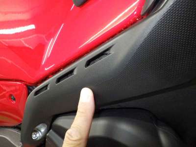 Ducati Panigale V4S 2023