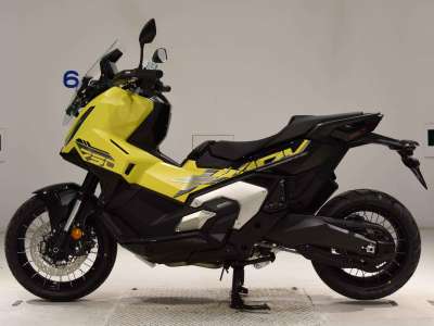 Honda X-Adv 750 2025