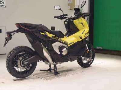 Honda X-Adv 750 2025