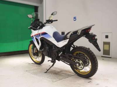 Honda Transalp 750 2023