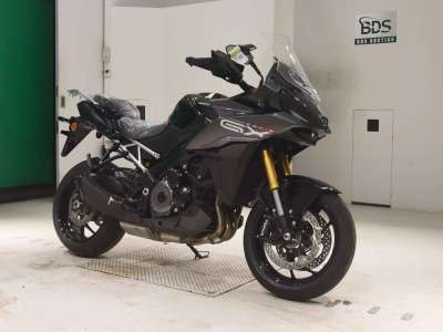 Suzuki GSX-S1000GX 2025