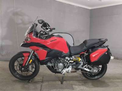 Ducati Multistrada V2S 2025