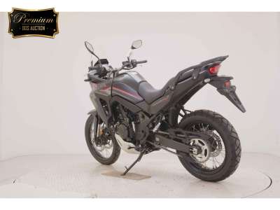 Honda Transalp 750 E-Clutch 2026